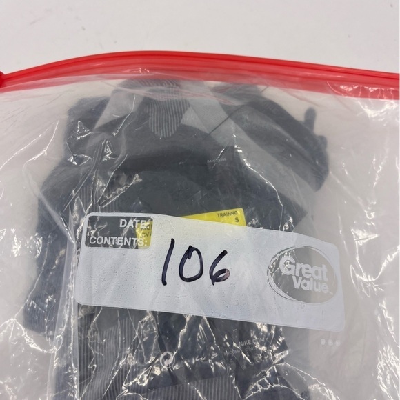 NWT Nike Dri Fit ShortSleeve Lightweight‎ training Shirt - Picture 7 of 7